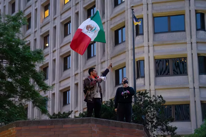 Slog AM: ICE Protesters March to the Federal Building, the Fullbright Scholarship Board Quits, the Trumps Have a Big Night Out